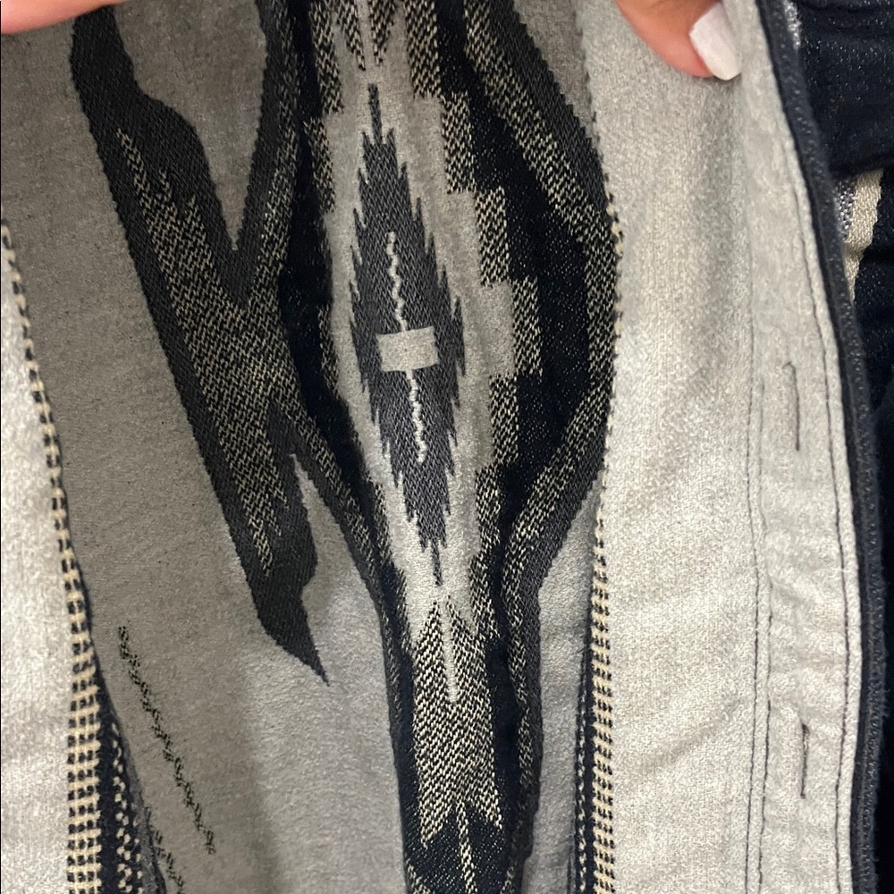Ralph Lauren Southwestern Black, Charcoal, Cream & Gray Long Sleeve-Men’s XL/TG - Picture 5 of 11